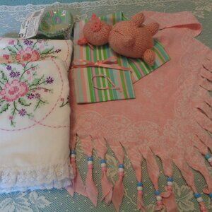 RETRO COUNTRY EMB PILLOWCASES BEAD SCARF STRIPE SCARF KNIT PIG CUPCAKES …